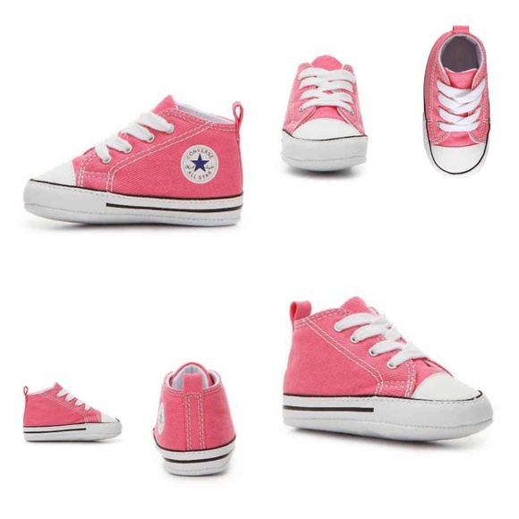 CHUCK TAYLOR ALL STAR FIRST STAR CRIB SHOES - Picture 1 of 8